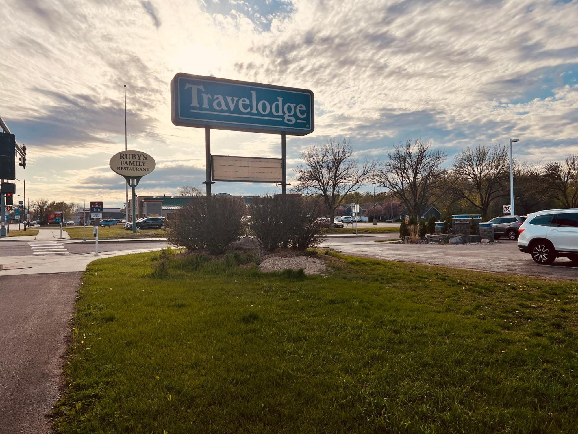 Travelodge By Wyndham Valleyfair Shakopee Exterior foto